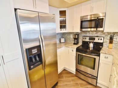 Beautful Gulf and Bay Views Fort Myers Area Condo